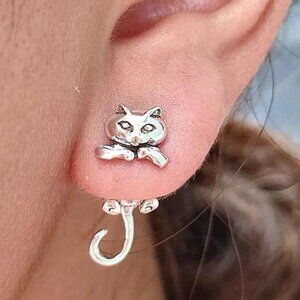 💝5/$25💖NWOT Absolutely Adorable Back-Front Cat kitty kitten 2 pc Stud earrings
